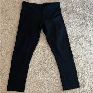 Lululemon Wunder Under Luon Crop Legging